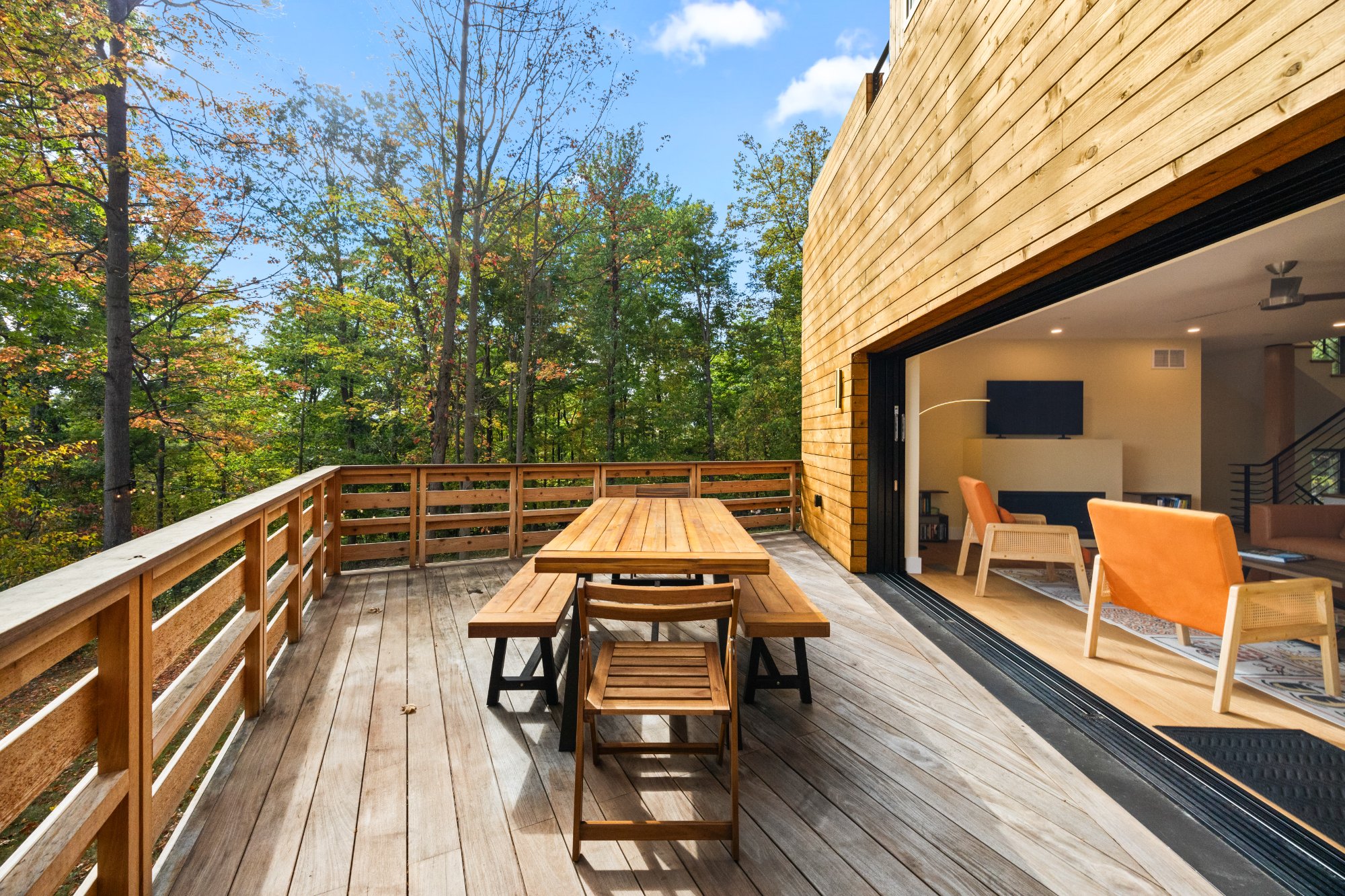 3414 Esperanza Rd — Interior